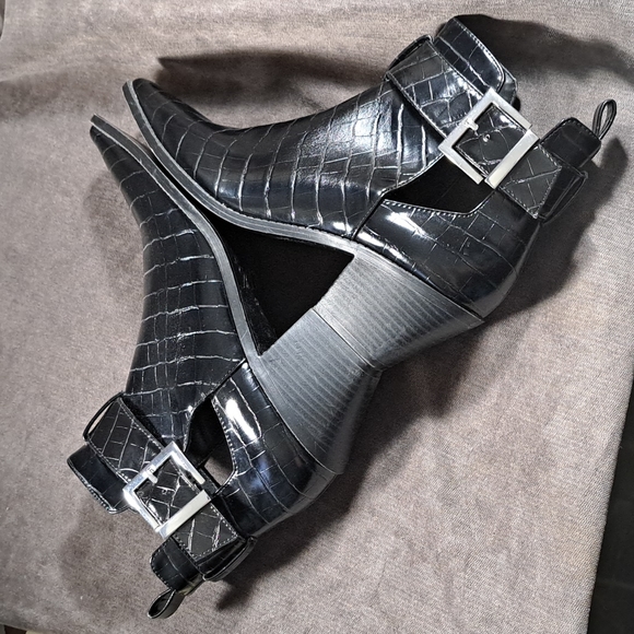 Zara Black Faux Leather Western Style Open Ankle Pointed Toe Boots VG EU 39 US 8 - Picture 11 of 16